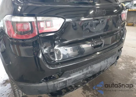 2018 Jeep Compass Altitude Fwd z USA, uszkodzony, nr VIN 3C4NJCBB7JT327485